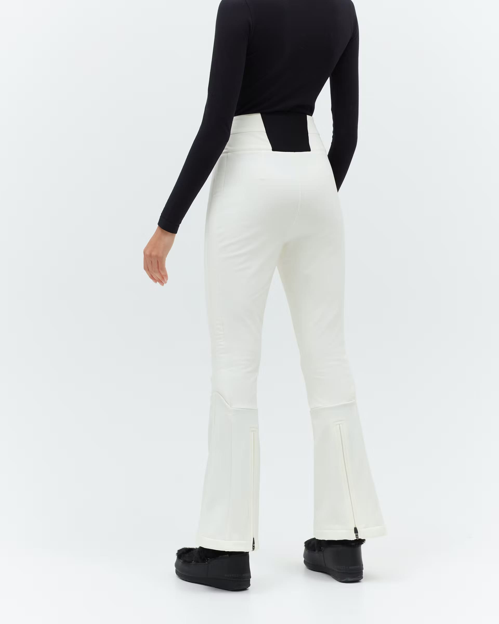 PERFECT MOMENT Aurora High Waist Flare Pant – Leisure Social