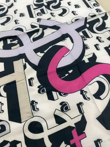 HEART AND STAR H&S LAVISH SCARF