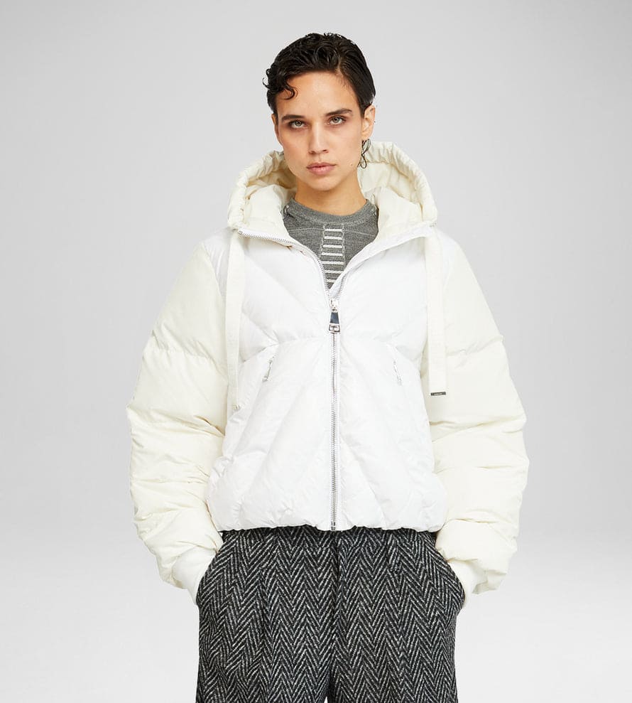 KHRISJOY PUFF MATT&GLOSSY