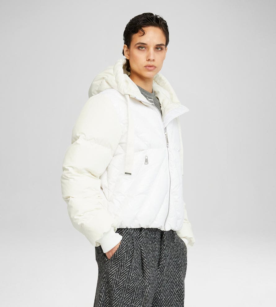 KHRISJOY PUFF MATT&GLOSSY