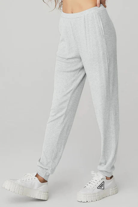 ALO HIGH-WAIST RIBBED WHISPER PANT