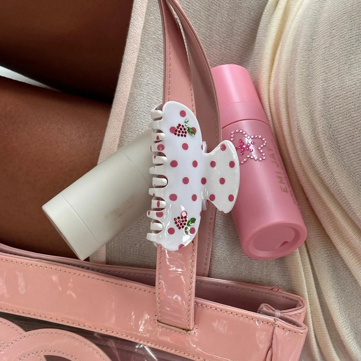 EMI JAY SWEETHEART CLIP IN COCONUT BERRY DOT